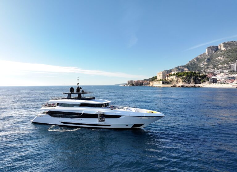 Mangusta (Overmarine)