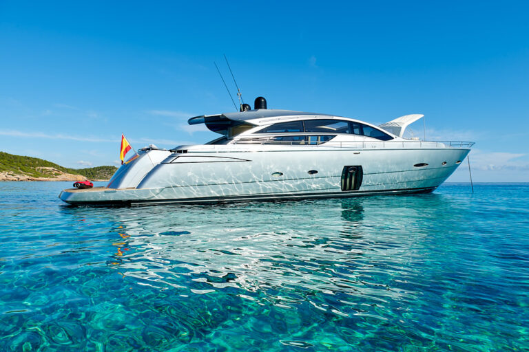 Motor Yacht HALLEY