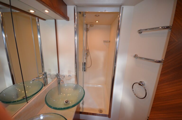 Motor yacht HOOLIGAN - Ensuite 2