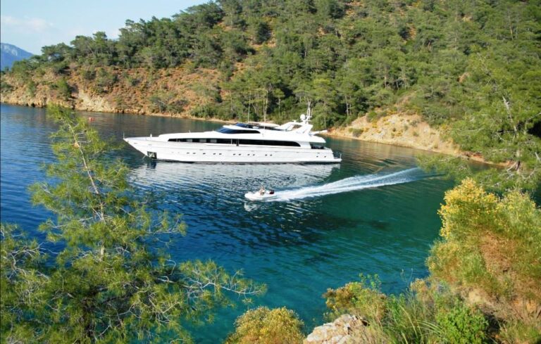 Motor yacht HULYA - Main