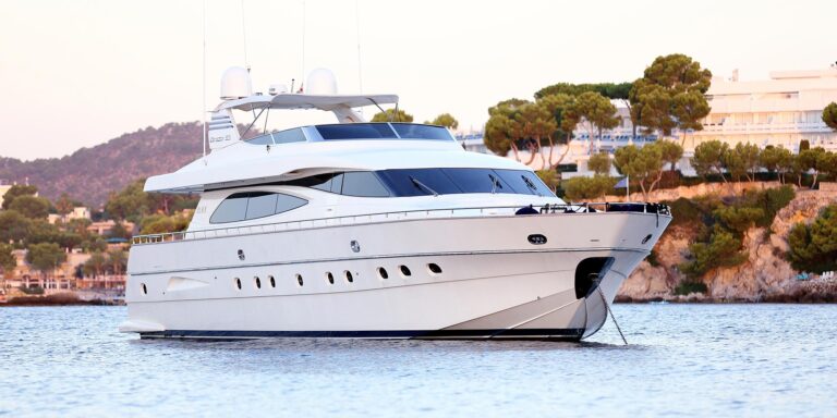 Motor Yacht JURIK