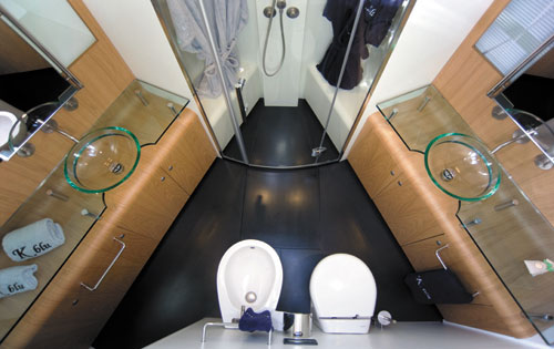 Motor yacht K BLU -  Master Ensuite