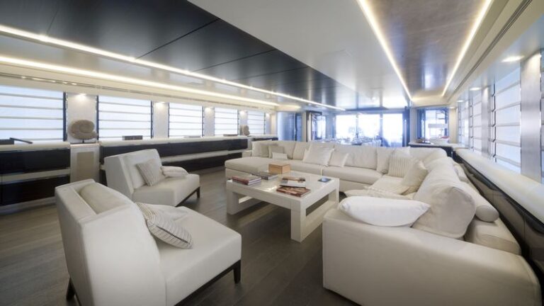 Motor yacht Keyla - Saloon