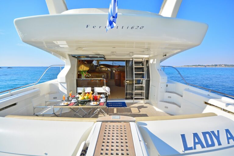 Motor yacht LADY A - Aft deck