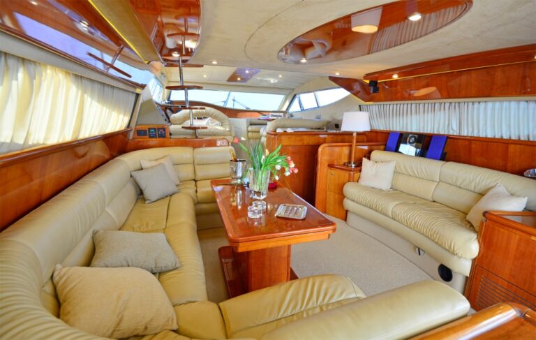 Motor yacht LADY A - Salon
