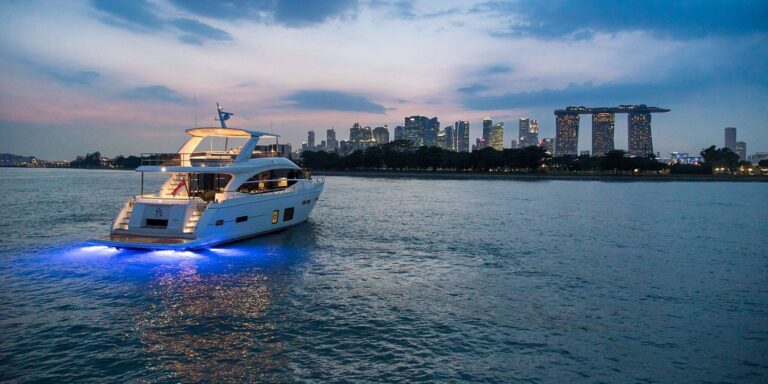 Motor Yacht LEMON NOT LIME