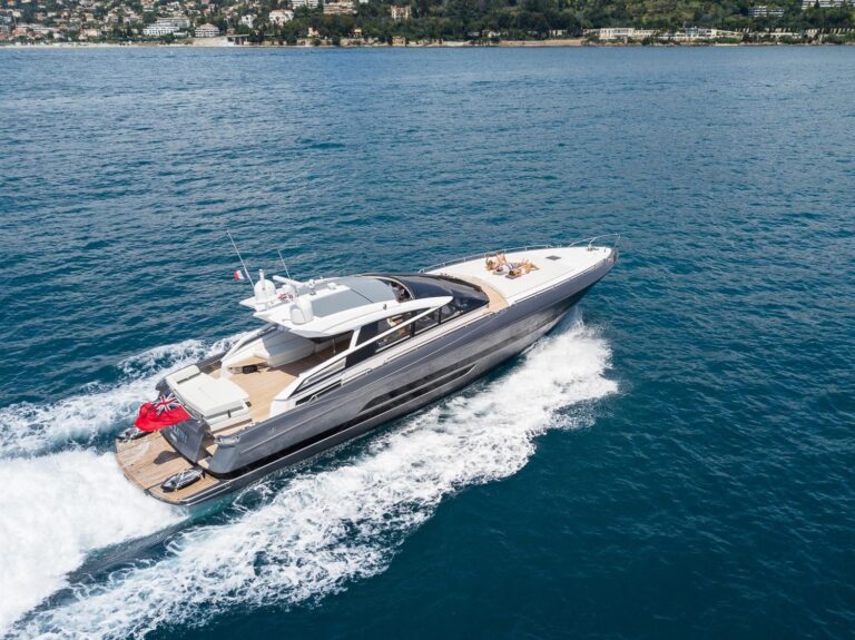 Motor Yacht LITTLE ONE