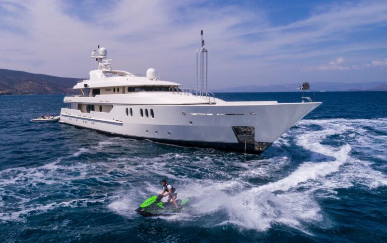Motor Yacht MARLA