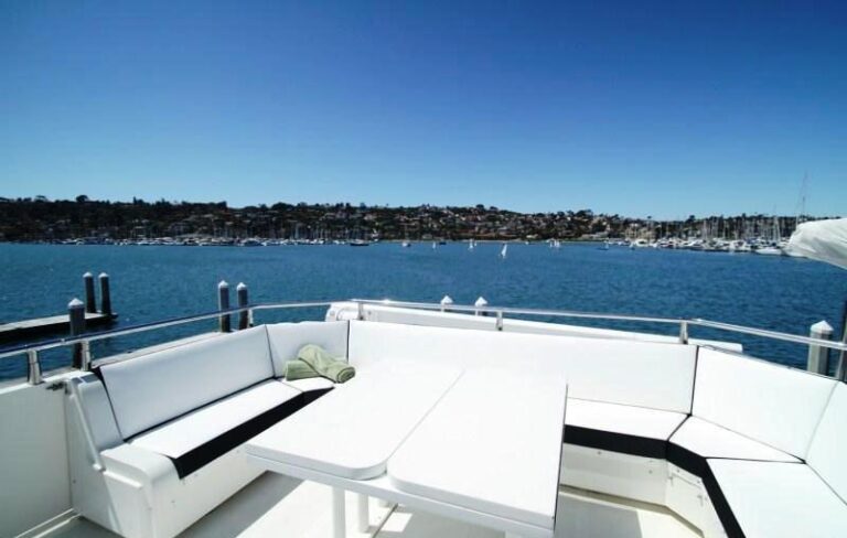 Motor yacht MERCEDES - Flybridge