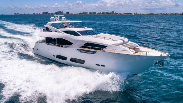 Motor Yacht MIRRACLE