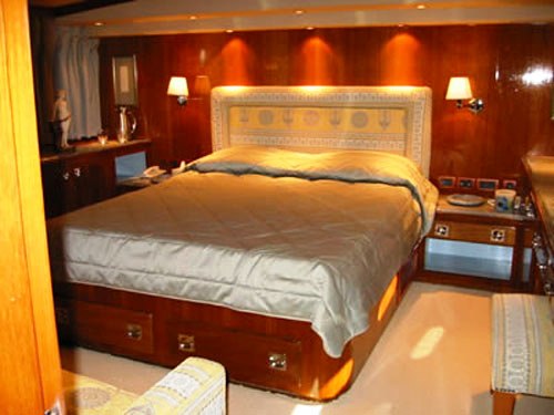 Motor yacht MONACO -  Guest Cabin 2