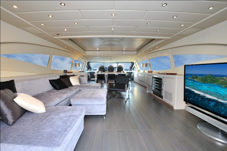 Motor yacht MOSKING - Saloon Main Deck 2