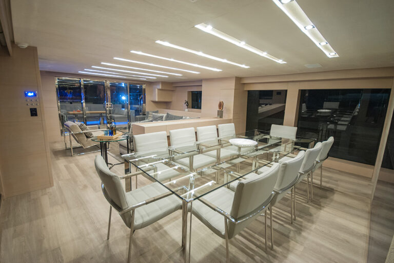 Motor yacht Mars - Dining