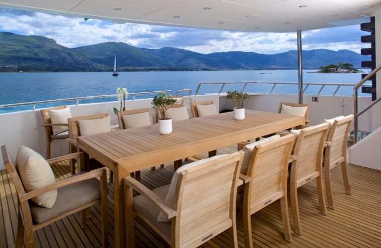 Motor yacht O'LEANNA - 006