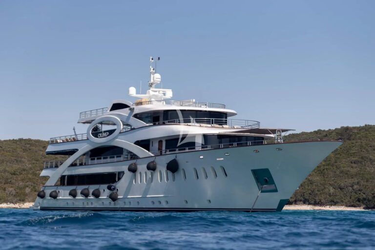 Motor Yacht Olimp