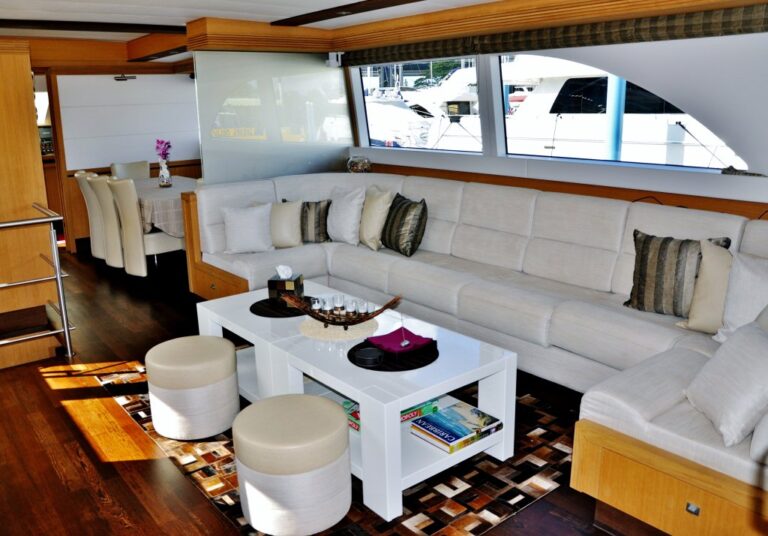 Motor yacht PARADISE -  Main Salon
