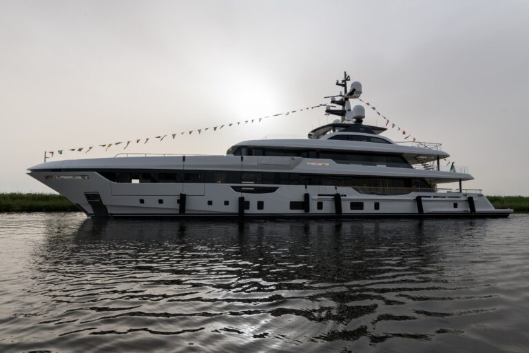 Motor Yacht PIACERE Launched By Rossinavi
