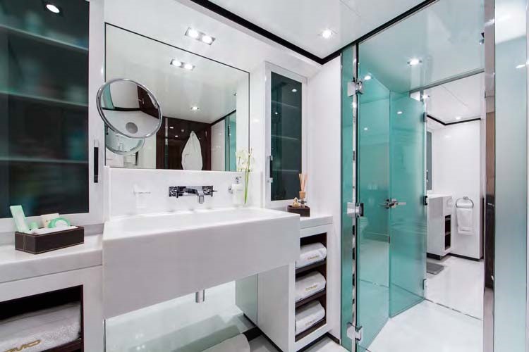Motor yacht POLLY -  Guest Ensuite
