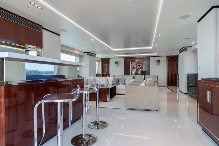 Motor yacht POLLY -  Main Entrance