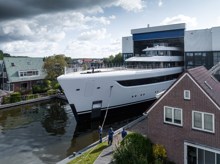 Motor Yacht PROJECT 822 Emerges