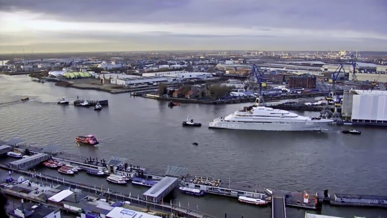 Motor Yacht PROJECT OPERA
