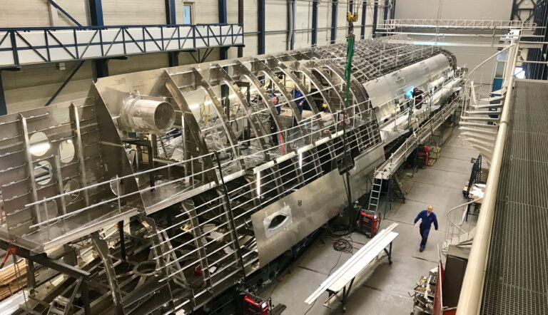 Motor Yacht PROJECT PHI