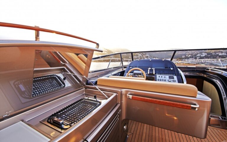 Motor yacht SAKURA