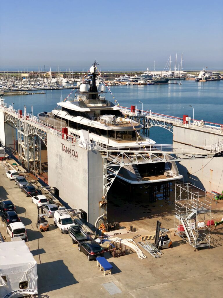 Motor Yacht SOLO Launched In Italy
