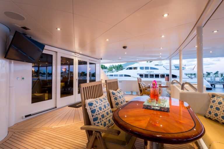 Motor yacht STARSHIP014