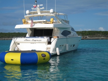 Motor yacht Sioux Empress - Aft View