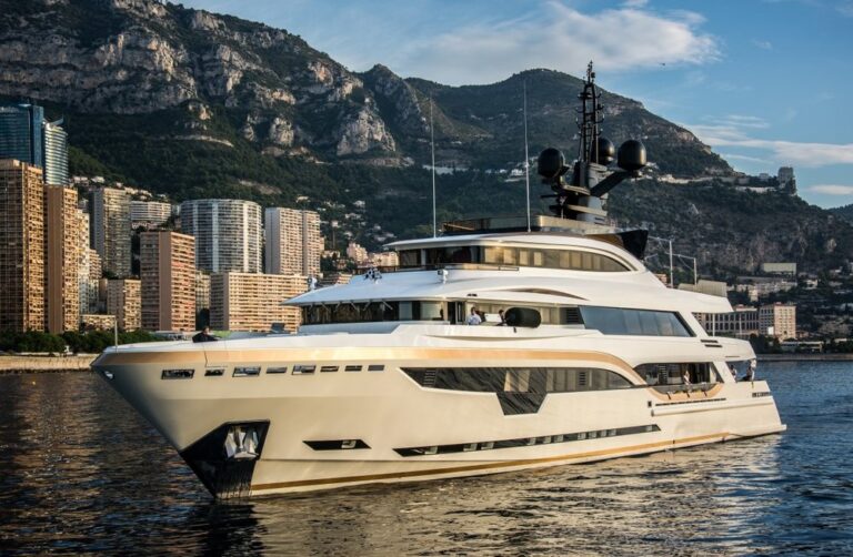 Columbus Yachts