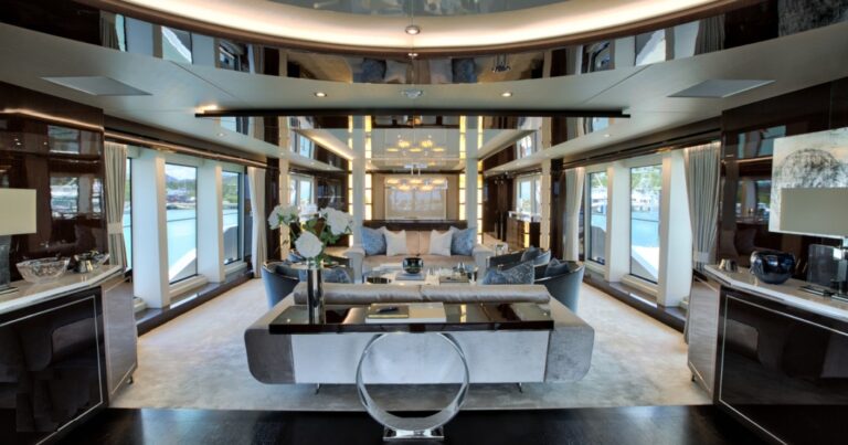 Motor yacht TAKE 5 - 004