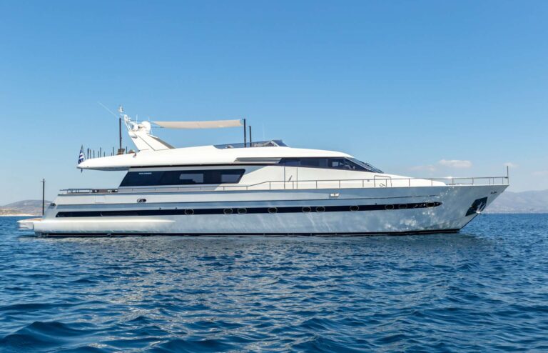 Motor Yacht THE BIRD