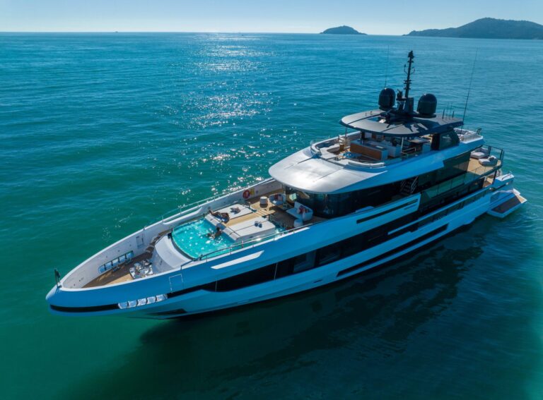 Motor Yacht THE GREAT ESCAPE (sistership)