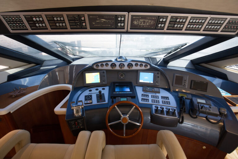 Motor yacht TIUNA - 006