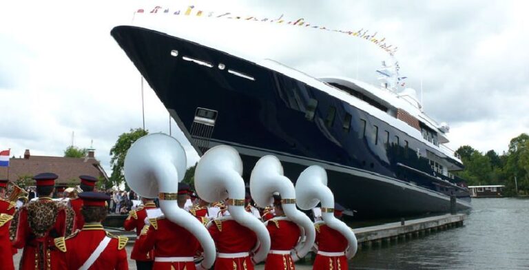 De Voogt Naval Architects