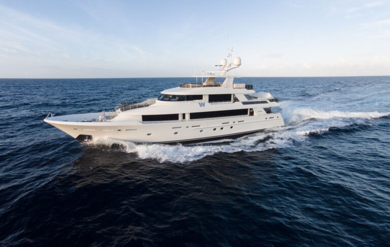 Motor Yacht W Profile