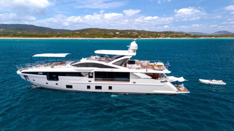 Motoryacht NEMESIS