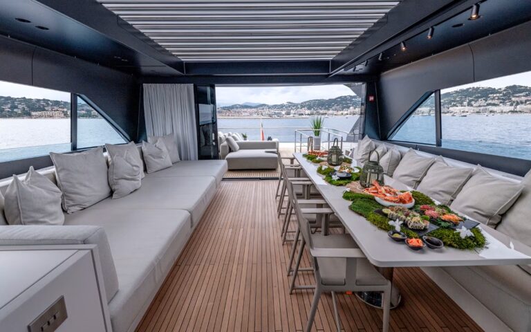 Interior Relaxation Area With Dining