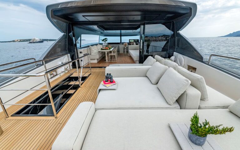 Exterior Relaxation Area