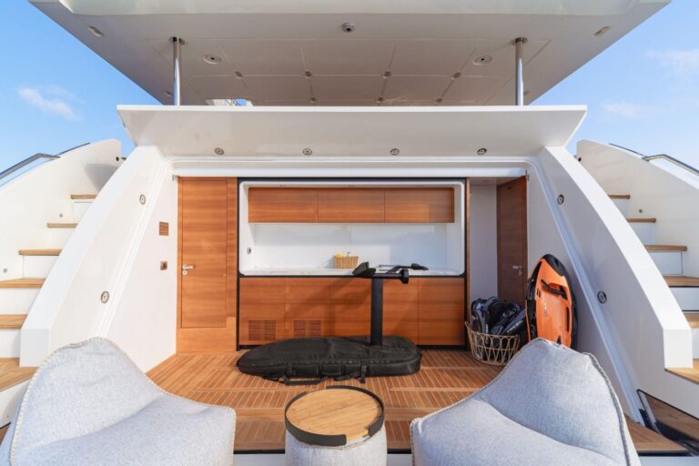 Exterior Relaxation Area