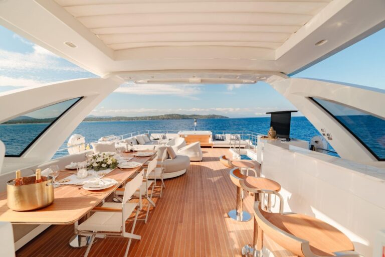 Exterior Dining Area