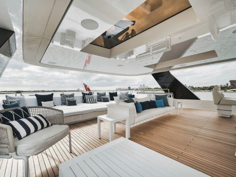 Exterior Relaxation Area