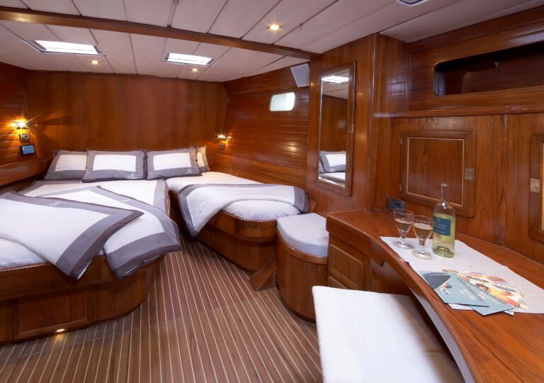 NOHEEA - The Master Cabin