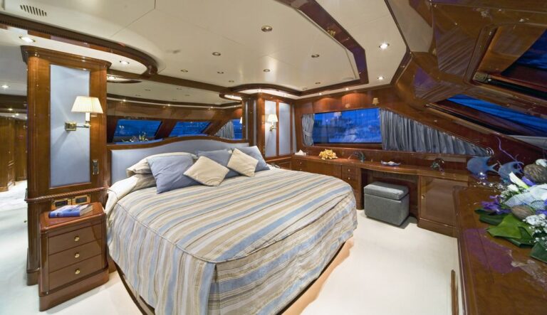Nanou Master Cabin