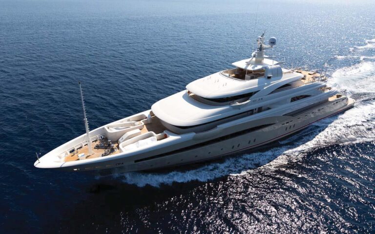 Natalina A - Exterior