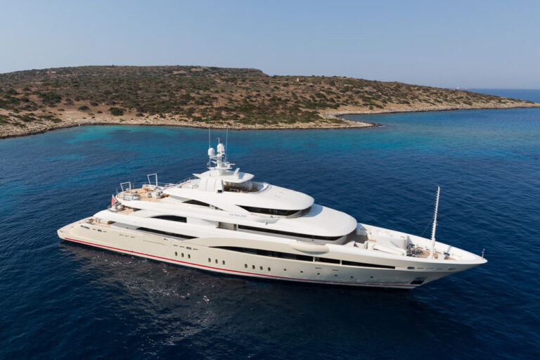 Natalina A - Exterior