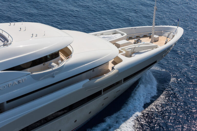 Natalina A - Exterior
