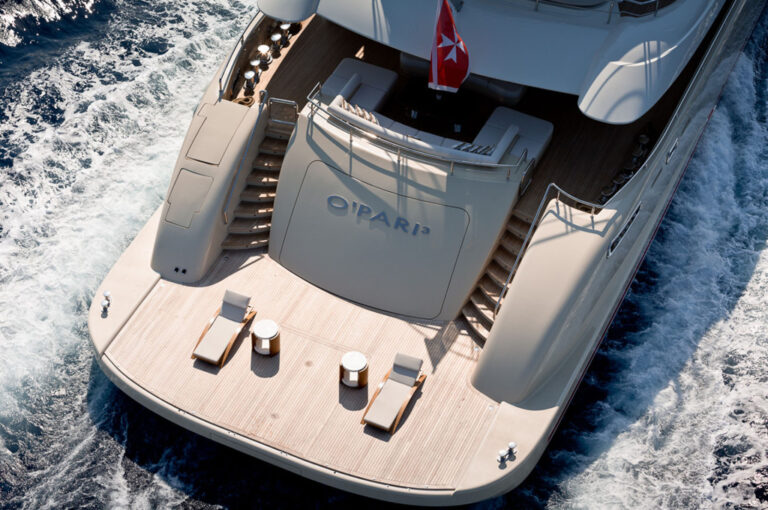 Natalina A - Exterior