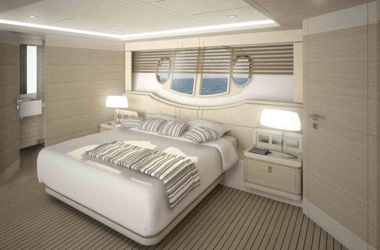 Navetta 33 Crescendo  yacht Guest Cabin